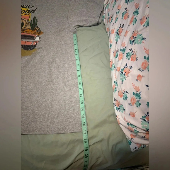 Men's T Shirt Hit The Open Road And Find Yourself Tee Grey Heather XL - Picture 4 of 7